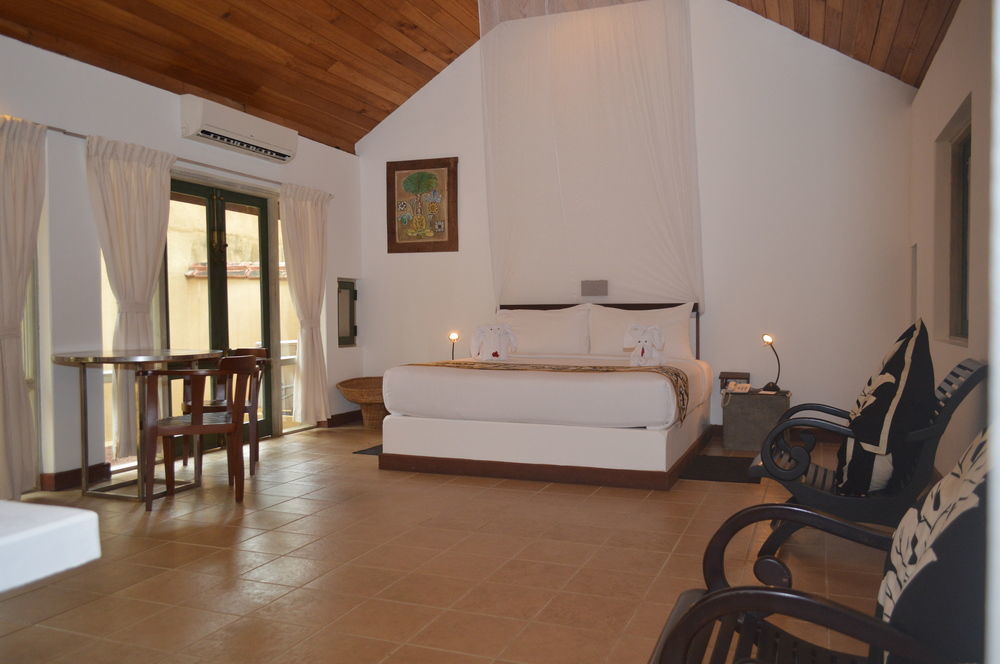 Jetwing Ayurveda Pavilions Negombo Exterior foto